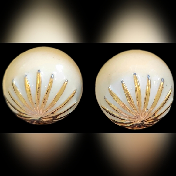 Vintage Kenneth Jay Lane White Enamel with Gold Accent Clip on Dome Earrings - Picture 1 of 8